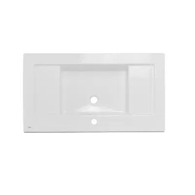 STRATUM 327632000_1.jpg